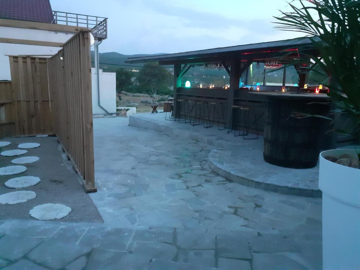 Hotel B&B Mama Mia Obrovac Dış mekan fotoğraf