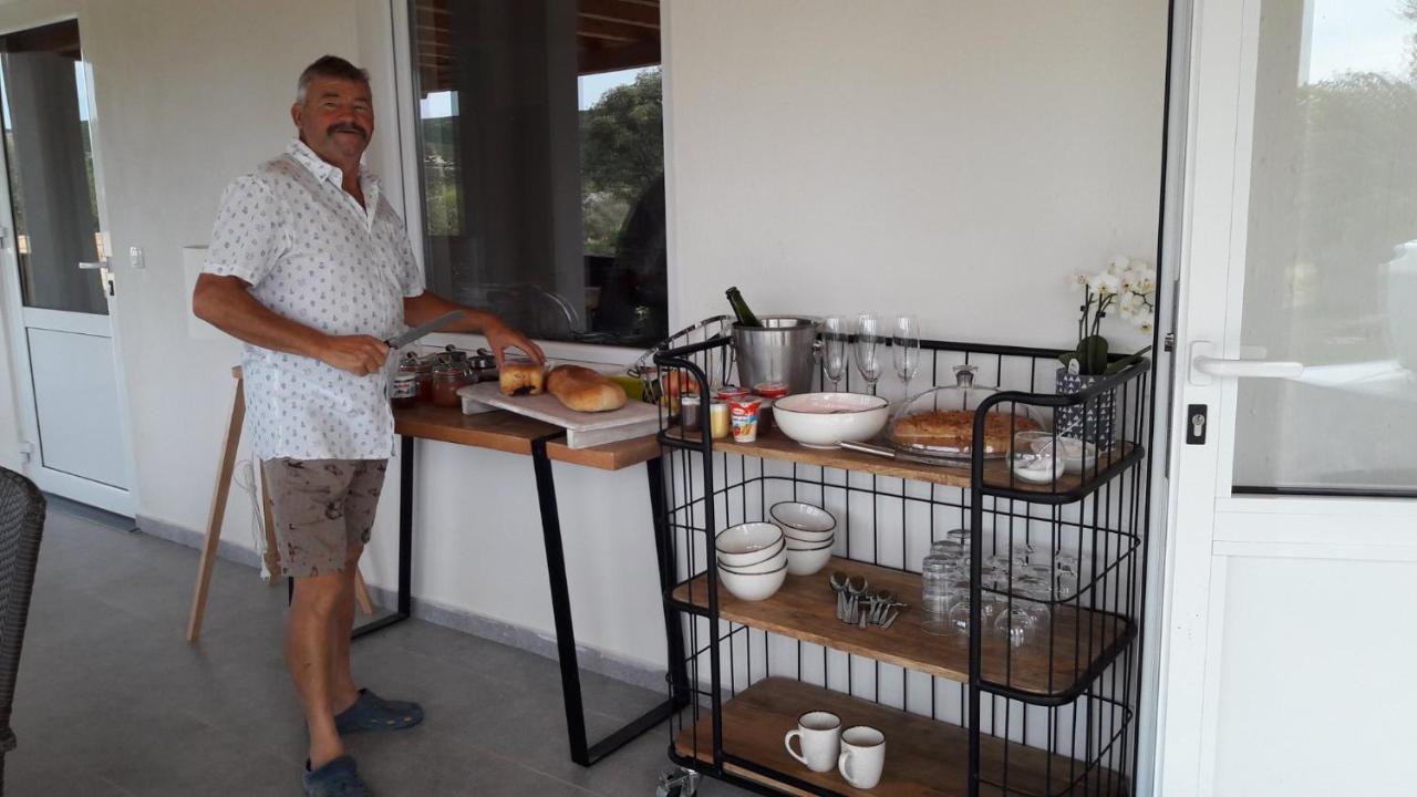 Hotel B&B Mama Mia Obrovac Dış mekan fotoğraf
